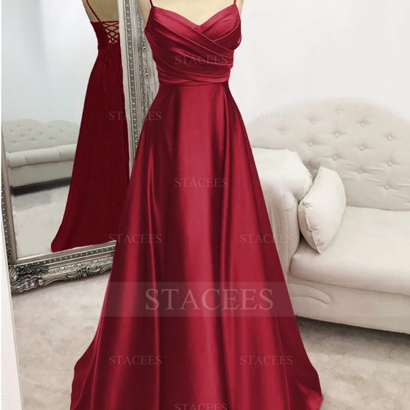 BRAND NEW Prom Dress (Burgundy - Size 4) - Picture 1 of 5